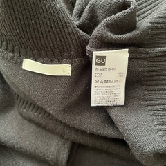 A◎ 未着用 GU ニット Lサイズ ブラックの画像