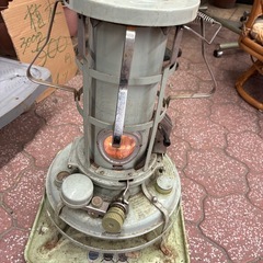 アラジン　石油ストーブの画像