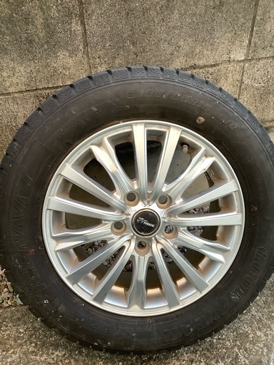 スタッドレスタイヤ、ホイールセット