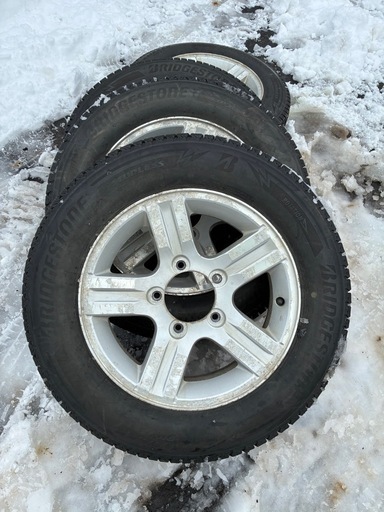 すぐ履けます！ジムニー用スタッドレスアルミホイール付きお譲りします！