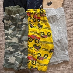 子供服サイズ100ズボンの画像