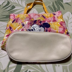 ミニーちゃんビックトートバッグの画像