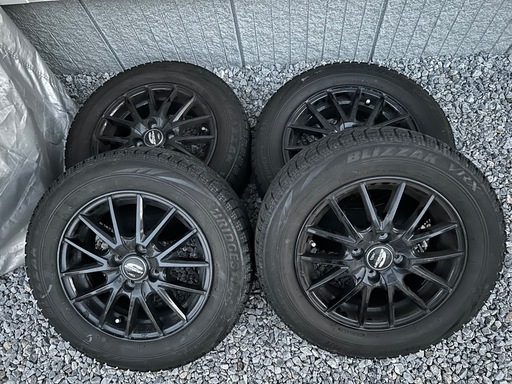 受付終了　175/65R14 スタッドレスタイヤ