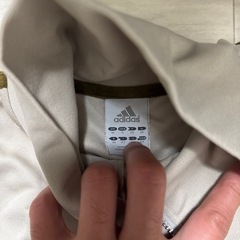 adidasジャージ　の画像