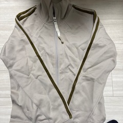 adidasジャージ　の画像