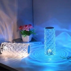 ✨16色クリスタルテーブルランプ✨の画像