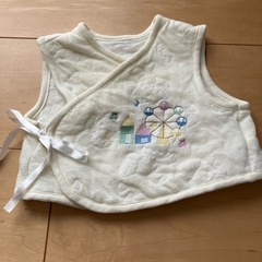 ロンパース　ベスト付き　50〜60センチ　の画像