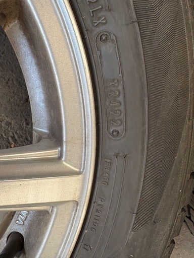 ダンロップ スタッドレス 185/65R15 WINTER MAXX