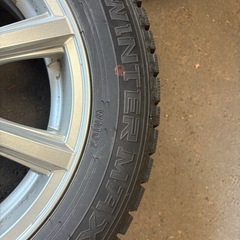 ダンロップ スタッドレス 185/65R15 WINTER MAXXの画像