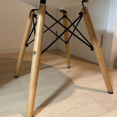 ホワイト　ダイニングチェア　デスク椅子
の画像