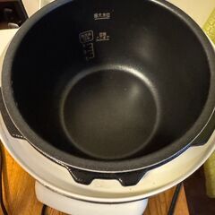 電気圧力鍋の画像