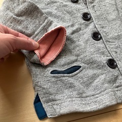 カーディガン　80センチ　はおり　の画像