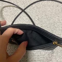 シャネル　ノベルティ　スマホ　パスポート　ショルダーの画像