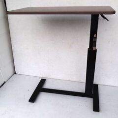 ニトリ サイドテーブル・ナイトテーブル / 昇降テーブル(JY03-02 )中古☆札幌市白石区/店頭お引取り歓迎【自社配送は札幌市内限定】の画像