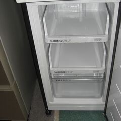 （★1台限り★ジモティー特典あり★スリムな45.3㎝幅の）ハイアール　2ドア冷蔵庫２０８L　２０２４年製　JR-SX21A　45.3cm幅　白　霜取り　　高く買取るゾウ八幡東店の画像