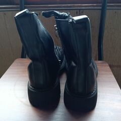 新品 24.5cm レディース ブーツ ブラック 厚底 シューズ サイドゴア 識別番号:【B172-S】の画像