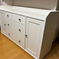 【イケア】キャビネット/食器棚/カップボードの画像