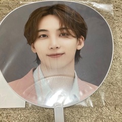 ジョンハンうちわまとめ売りカラットランドwe make you hare