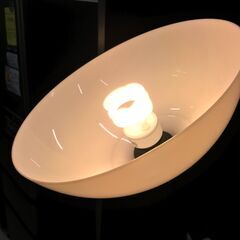 ＼家具＊家電のお店／【ｼﾞｬﾝｸﾞﾙｼﾞｬﾝｸﾞﾙ石川金沢店】スタンドライト ブラック   の画像