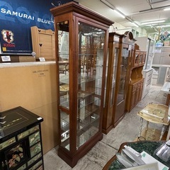 【愛品館 江戸川店】アメリカ製 サイド4枚扉 飾り棚の画像