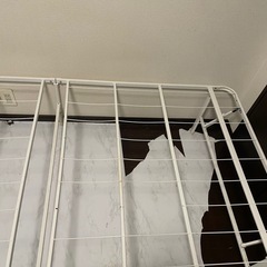 ベッドフレームの画像