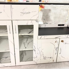 年内のみ:キッチン食器棚