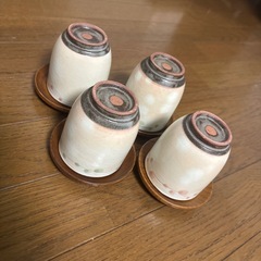 陶器　お茶湯呑みソーサー付き　４客セットの画像