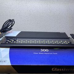 新品未使用　水槽　３０×２０×２５の画像