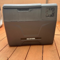 アイリスポータブル冷蔵冷凍庫の画像