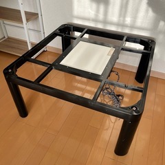 こたつテーブルの画像
