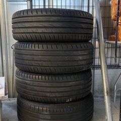 トヨタ純正　アルミ付き　タイヤの画像