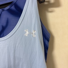 アンダーアーマー　タンクトップ　スポブラ付きの画像