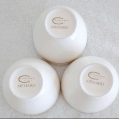 メナード　カルバン　カップ＆プレート３客セットの画像