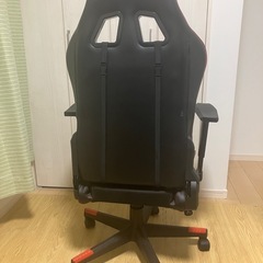 ゲーミングチェアの画像