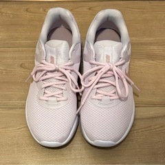 【極美品】NIKE スニーカー レボリューション6の画像