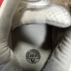 体育館シューズ23cm
の画像