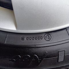 【お取引中】スタッドレスタイヤとホイールセット 4本　GOODYEAR グットイヤー ICE NAVI アイスナビ　195/65R15の画像