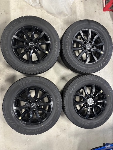 スタッドレスタイヤ