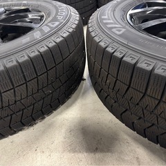 スタッドレスタイヤの画像