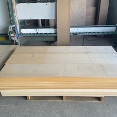 わけありMDFボード18ミリ厚　の画像