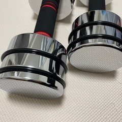 可変式ダンベル　7.5kg×2つ　の画像