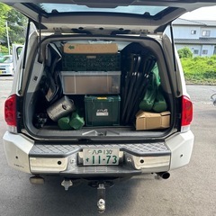 日産アルマダV8 5.6 LE  06’新車並行 交換OKの画像