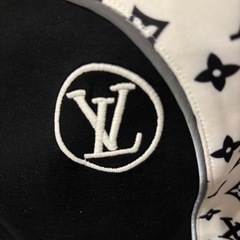 【問い合わせ返答待ち】LOUIS VUITTONのボトムスの画像