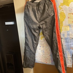 フィラ　FILA 裏起毛上下　Ｌサイズの画像