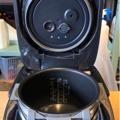 ZOJIRUSHI 炊飯器 黒 一升炊き　10合炊き　NW-LB18の画像