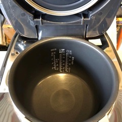 ZOJIRUSHI 炊飯器 黒 一升炊き　10合炊き　NW-LB18の画像