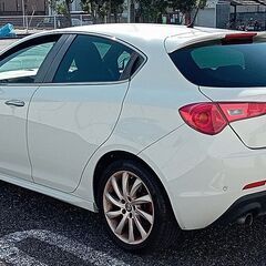 ★車検R9/3★アルファ ジュリエッタ★コンペティツィオーネ★インダッシュナビ★フルセグTV★Bカメラ/ETC他の画像