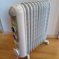 【商談中】DELONGHI デロンギ AmiCald アミカルド オイルヒーターの画像