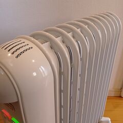 【商談中】DELONGHI デロンギ AmiCald アミカルド オイルヒーターの画像