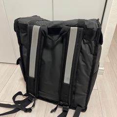 フードデリバリー　カバンの画像